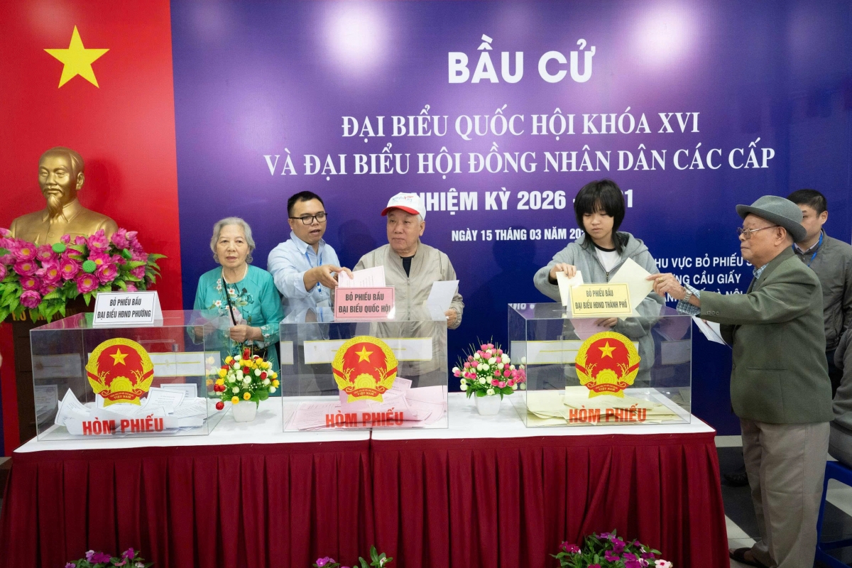 Nâng cao chất lượng Quốc hội khóa XVI từ tăng tỷ lệ đại biểu chuyên trách