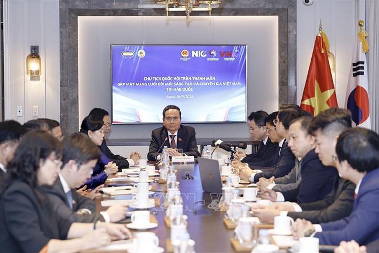 Chủ tịch Quốc hội gặp mặt thành viên Mạng lưới Đổi mới sáng tạo và chuyên gia Việt Nam tại Hàn Quốc