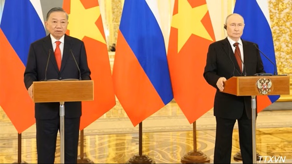 Tuyên bố chung về việc củng cố hơn nữa quan hệ Đối tác chiến lược toàn diện Việt Nam-Nga trong giai đoạn mới