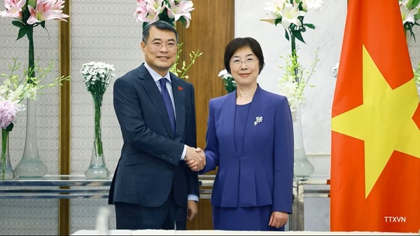 Thúc đẩy quan hệ hợp tác Việt Nam-AIIB ngày càng đi vào chiều sâu