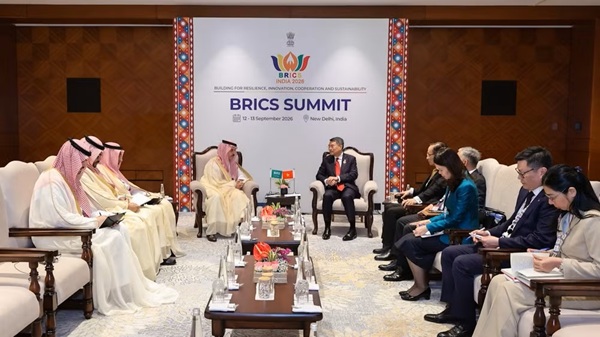 Thủ tướng Lê Minh Hưng tiếp Hoàng thân Faisal bin Farhan Al Saud, Trưởng đoàn, Bộ trưởng Ngoại giao Saudi Arabia