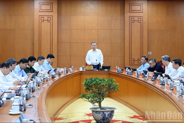 Nghiên cứu sửa đổi, bổ sung Điều lệ Đảng phải rõ sản phẩm, kiểm soát được tiến độ
