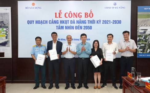 Thứ trưởng Lê Anh Tuấn dự lễ Công bố quy hoạch Cảng HKQT Đà Nẵng thời kỳ 2021-2030, tầm nhìn đến 2050