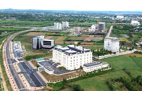 Quảng Ngãi đẩy nhanh xử lý cơ sở nhà, đất dôi dư sau sắp xếp