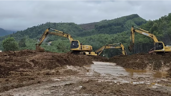 Bộ Xây dựng chủ động triển khai phương án ứng phó thiên tai theo phương châm “4 tại chỗ”