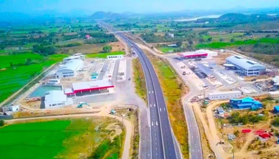 Phát động chiến dịch “thần tốc” thi công hoàn thành các trạm dừng nghỉ