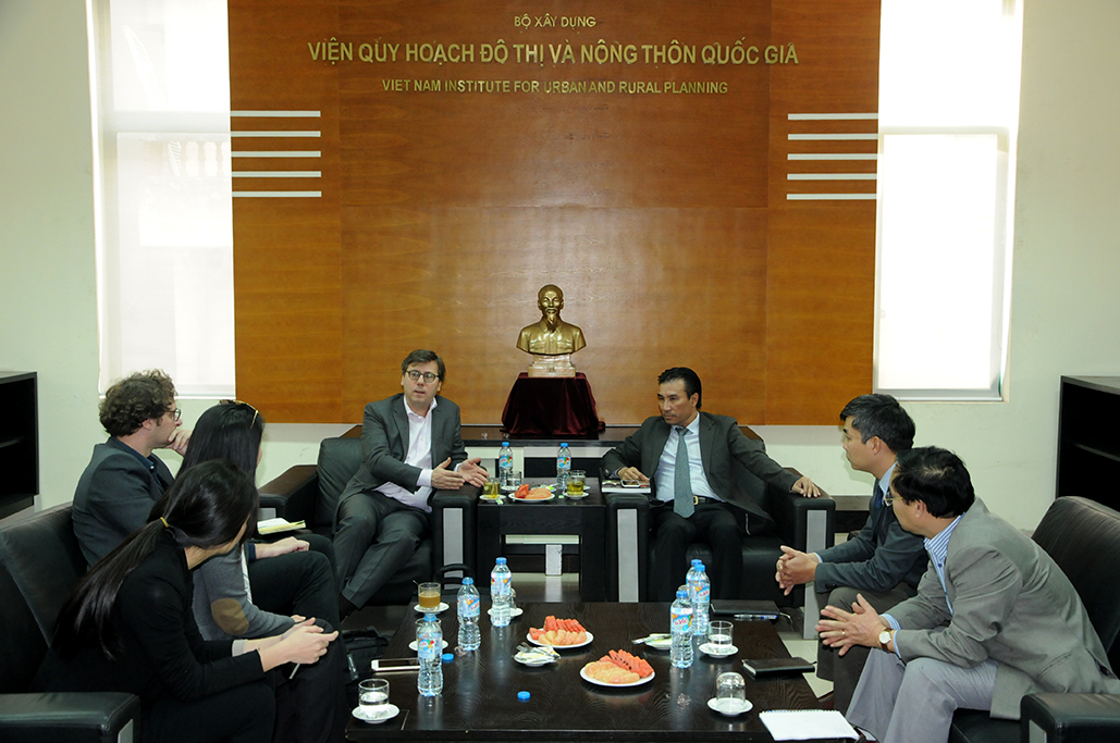 General director received the leader of AREP (France) 
