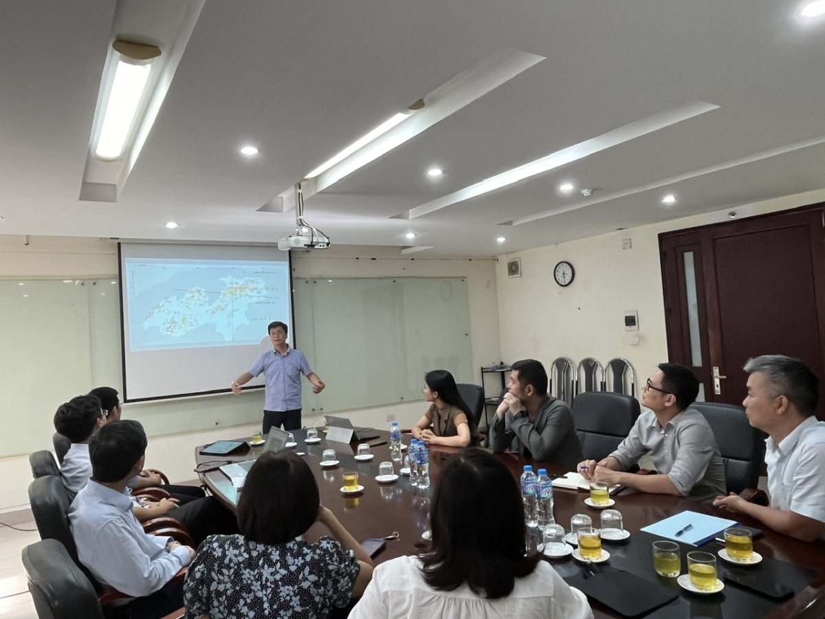 Lãnh đạo VIUP tiếp Giám đốc Công ty TNHH Viện nghiên cứu thiết kế và quy hoạch đô thị Đồng Tế, Thượng Hải 