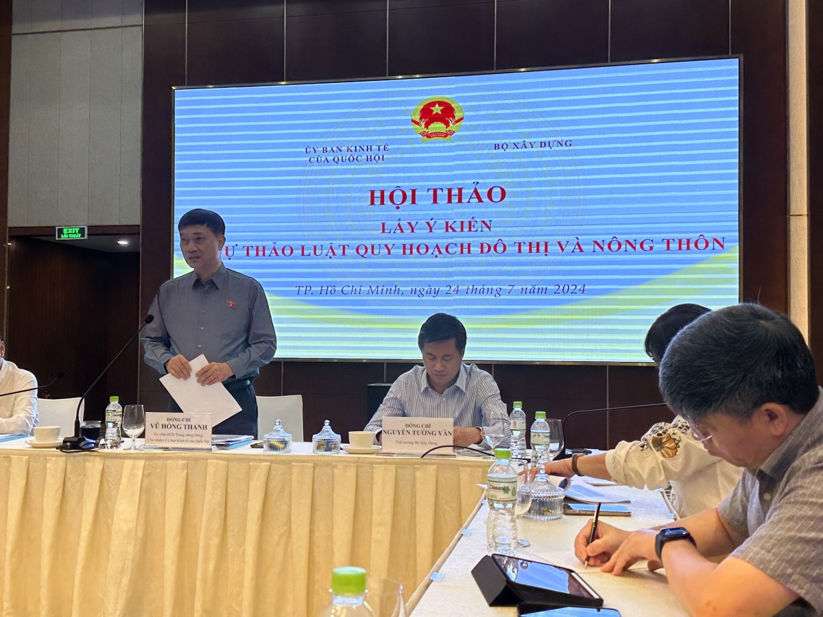 Lãnh đạo VIUP dự Hội thảo lấy ý kiến về dự thảo Luật Quy hoạch Đô thị và nông thôn 