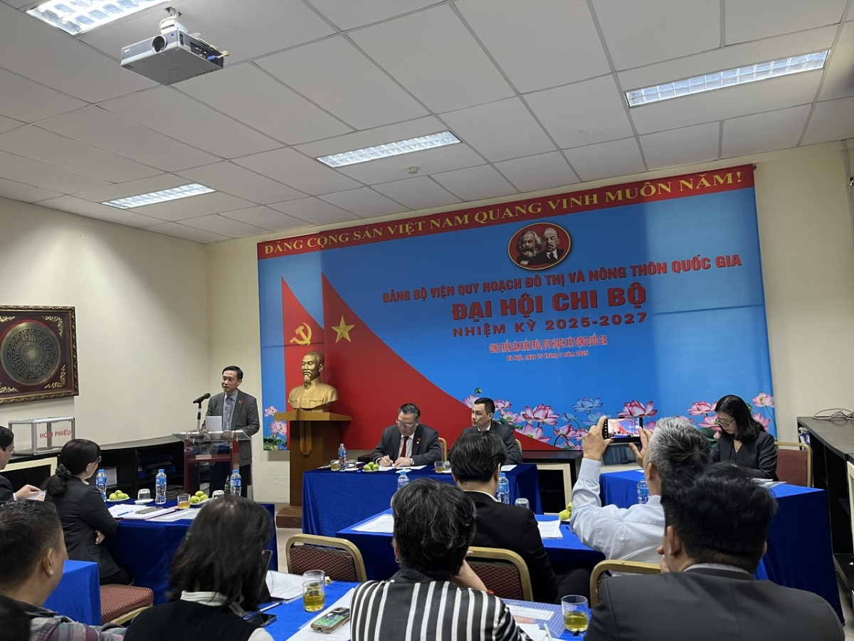 Đảng bộ VIUP tổ chức thành công 02 Đại hội điểm chi bộ Cung triển lãm kiến trúc, quy hoạch xây dựng quốc gia và chi bộ Phòng Kế hoạch -Tài chính