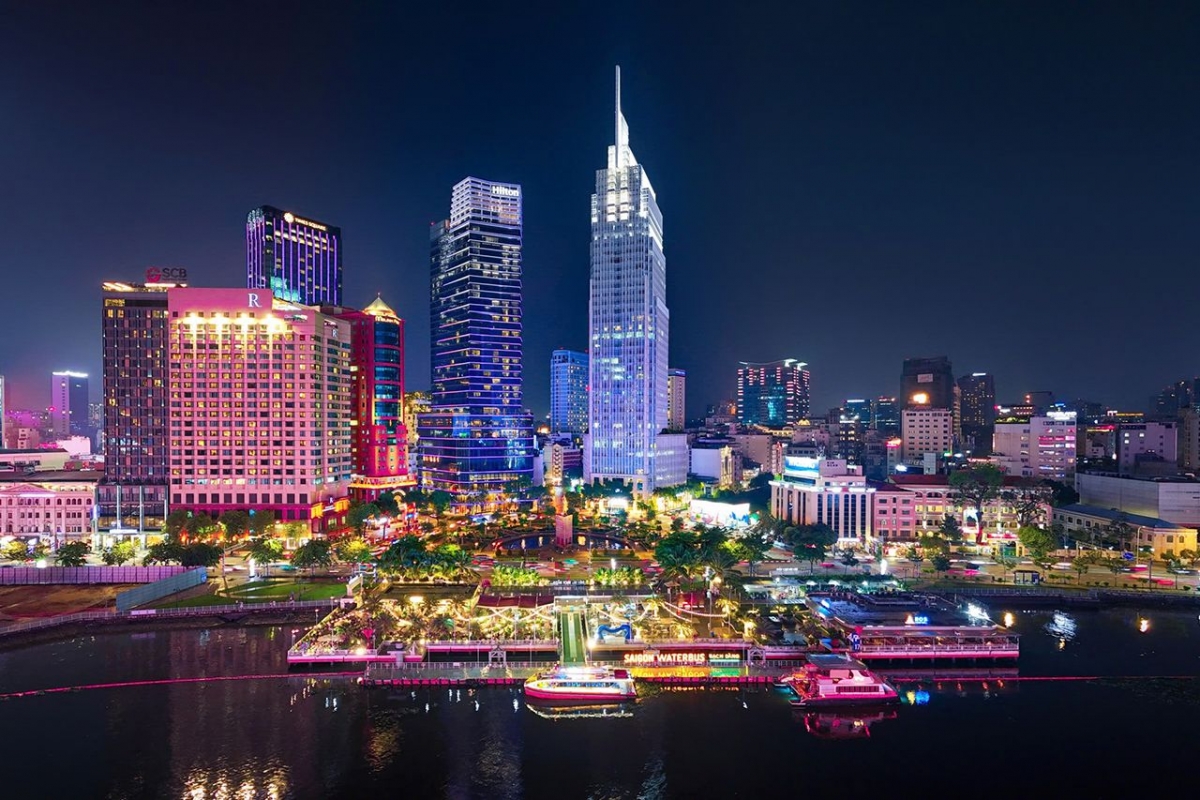 Để thành phố Hồ Chí Minh là trung tâm kinh tế đêm